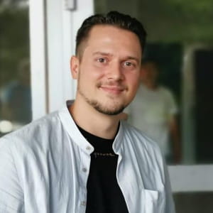 Aleksandr, Onboard courier, Germany